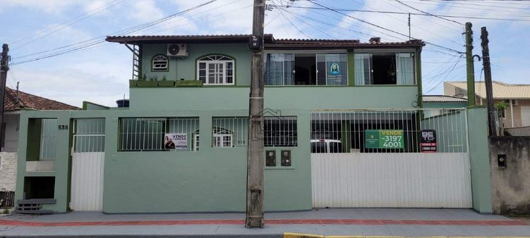 Cômodo Condomínio