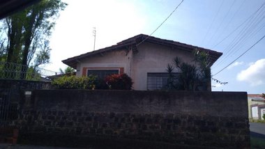 house em Carvalho de Barros, Jardim Dona Nicota de Barros - Botucatu - SP