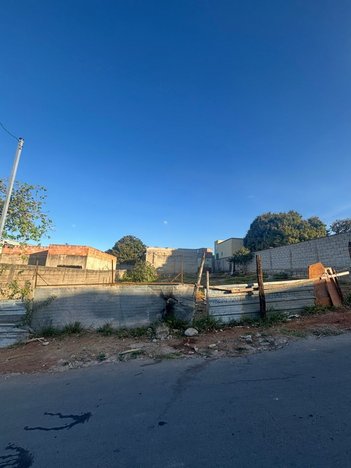 land_lot em Rua Benjamin Ribeiro, Distrito Lagoa Santo Antônio - Pedro Leopoldo - MG