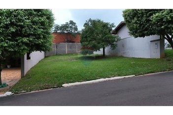 land_lot em Rua Danio Mazon, Parque Terras de Santa Olívia - Araras - SP