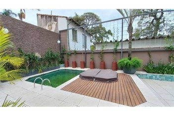 house em Rua Lourenço de Almeida, Vila Nova Conceição - São Paulo - SP