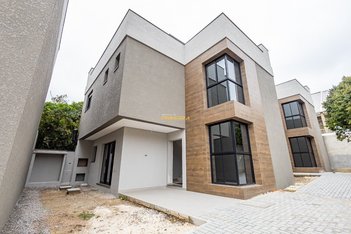 house em Rua Francisco Prestes Maia, Boa Vista - Curitiba - PR