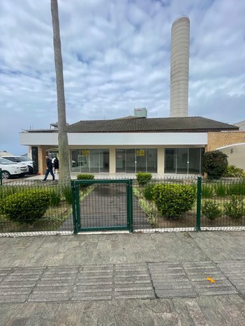 business em Estrada Vereador Onildo Lemos, Ingleses do Rio Vermelho - Florianópolis - SC