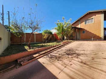 house em Avenida Paulino Rodella, Parque Laranjeiras - Araraquara - SP