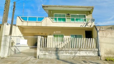 house em Rua Nossa Senhora de Lourdes, Centro - Guaratuba - PR