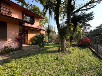 house em Rua Itapitocaí, Cristal - Porto Alegre - RS