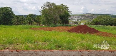 land_lot em Rua Pioneira Sophia Gomes Lacanala, Alto das Grevíleas - Maringá - PR