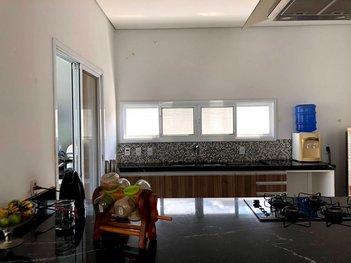 house em Rua Vicente Celestino, Parque Brasil 500 - Paulínia - SP
