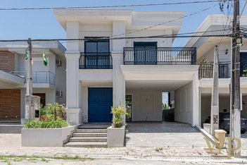 house em Rua Jose Maria Bitencourt, Centro - Balneário Piçarras - SC