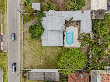 house em Rua Barra Velha, Praia do Ervino - São Francisco do Sul - SC
