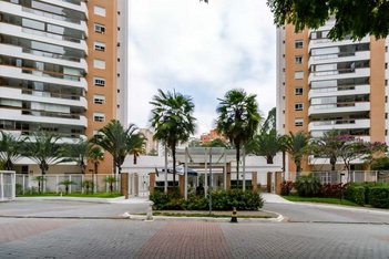 apartment em Rua Fábio Lopes dos Santos Luz, Vila Andrade - São Paulo - SP