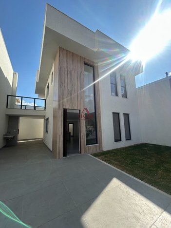 house em Rua dos Sacramentinos, Planalto - Belo Horizonte - MG