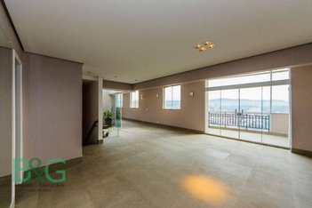 apartment em Rua Voluntários da Pátria, Santana - São Paulo - SP