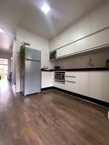 house em Rua Arraias, Jardim Iririú - Joinville - SC