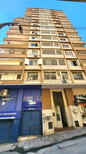 apartment em Rua General Vitorino, Centro Histórico - Porto Alegre - RS