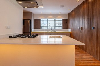 apartment em Rua Oscar Freire, Cerqueira César - São Paulo - SP
