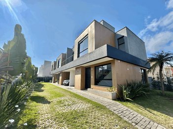 house em Rua Grumixama, Campeche - Florianópolis - SC