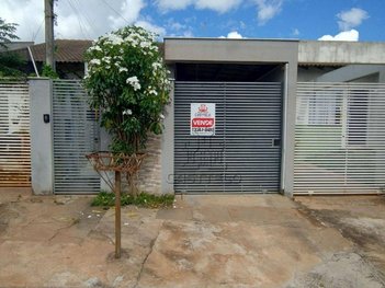 house em Rua Professora Kazuco Ohara, Colúmbia - Londrina - PR