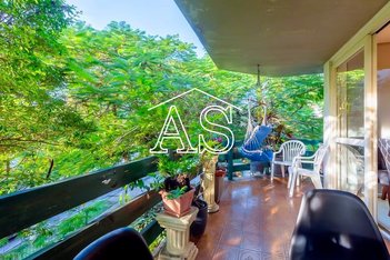 apartment em Rua Felipe de Oliveira, Petrópolis - Porto Alegre - RS