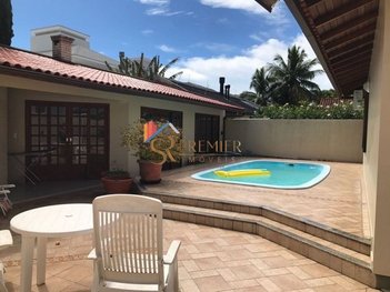 house em Avenida Itamarati, Itacorubi - Florianópolis - SC