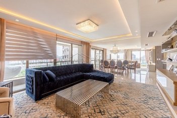 apartment em Avenida Engenheiro Ary de Abreu Lima, Jardim Europa - Porto Alegre - RS