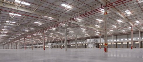 industrial em Estrada Dona Maria José Ferraz Prado, Perovê - Embu das Artes - SP