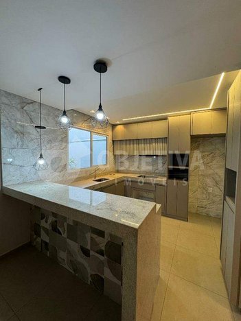 house em Avenida Jasmim do Campo, Bosque dos Buritis - Uberlândia - MG