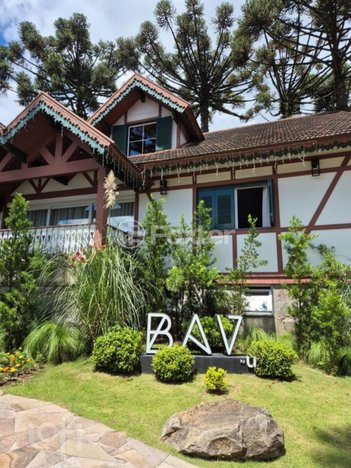 apartment em Rua Ermelinda Barbacovi, Bavária - Gramado - RS