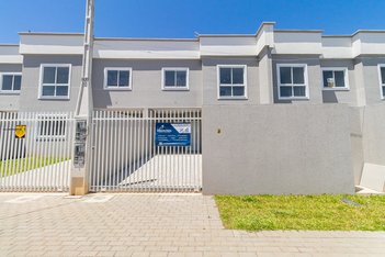 house em Rua Aristeu Martins, Uberaba - Curitiba - PR