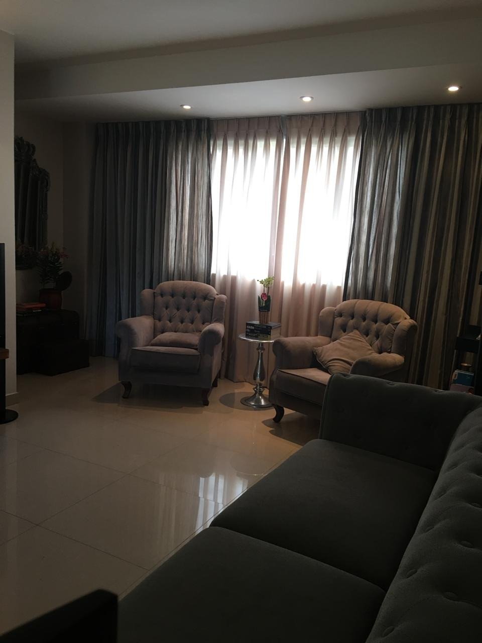 img0
