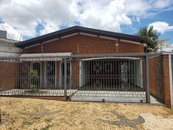 house em Rua Doutor Eduardo Edarge Badaró, Jardim Eulina - Campinas - SP