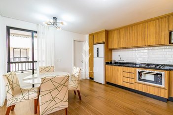 apartment em Rua Arthur Mohr, Portão - Curitiba - PR