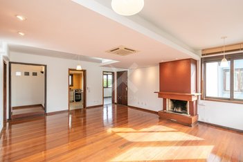 apartment em Cervantes, Jardim Botânico - Porto Alegre - RS