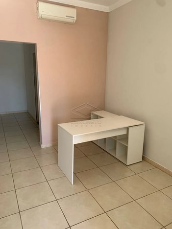 business em Rua Juvenal Pompeu, Vila Operária - Barra Bonita - SP