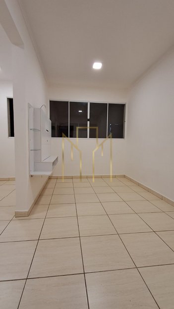 apartment em Rua do Calistemon, Panorama - Uberlândia - MG