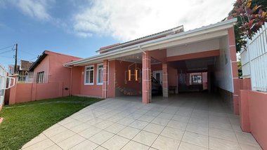 house em Rodovia Gilson da Costa Xavier, Sambaqui - Florianópolis - SC