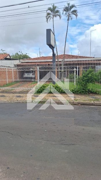 house em Avenida 9, Jardim Claret - Rio Claro - SP