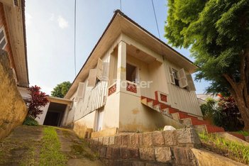house em Rua Nove de Março, Vila Ipiranga - Porto Alegre - RS