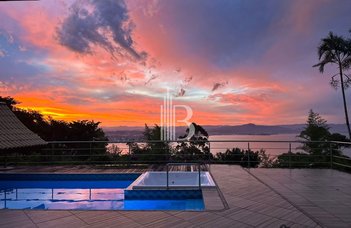 house em Margot Ganzo Araújo, Centro - Florianópolis - SC