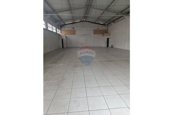 commercial_building em Avenida Itavuvu, Jardim Santa Claudia - Sorocaba - SP