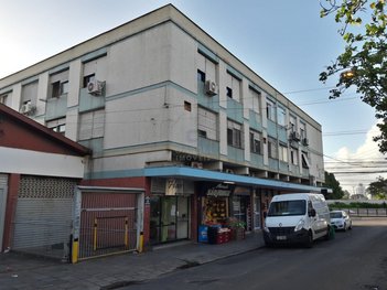 apartment em Avenida Benno Mentz, Vila Ipiranga - Porto Alegre - RS