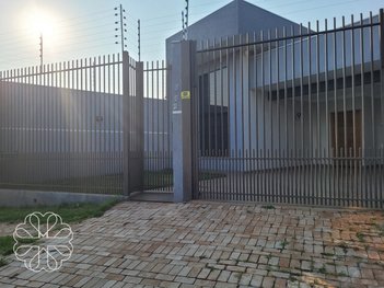 house em Rua Pioneiro José Henrique de Paula, Jardim Guairacá - Maringá - PR