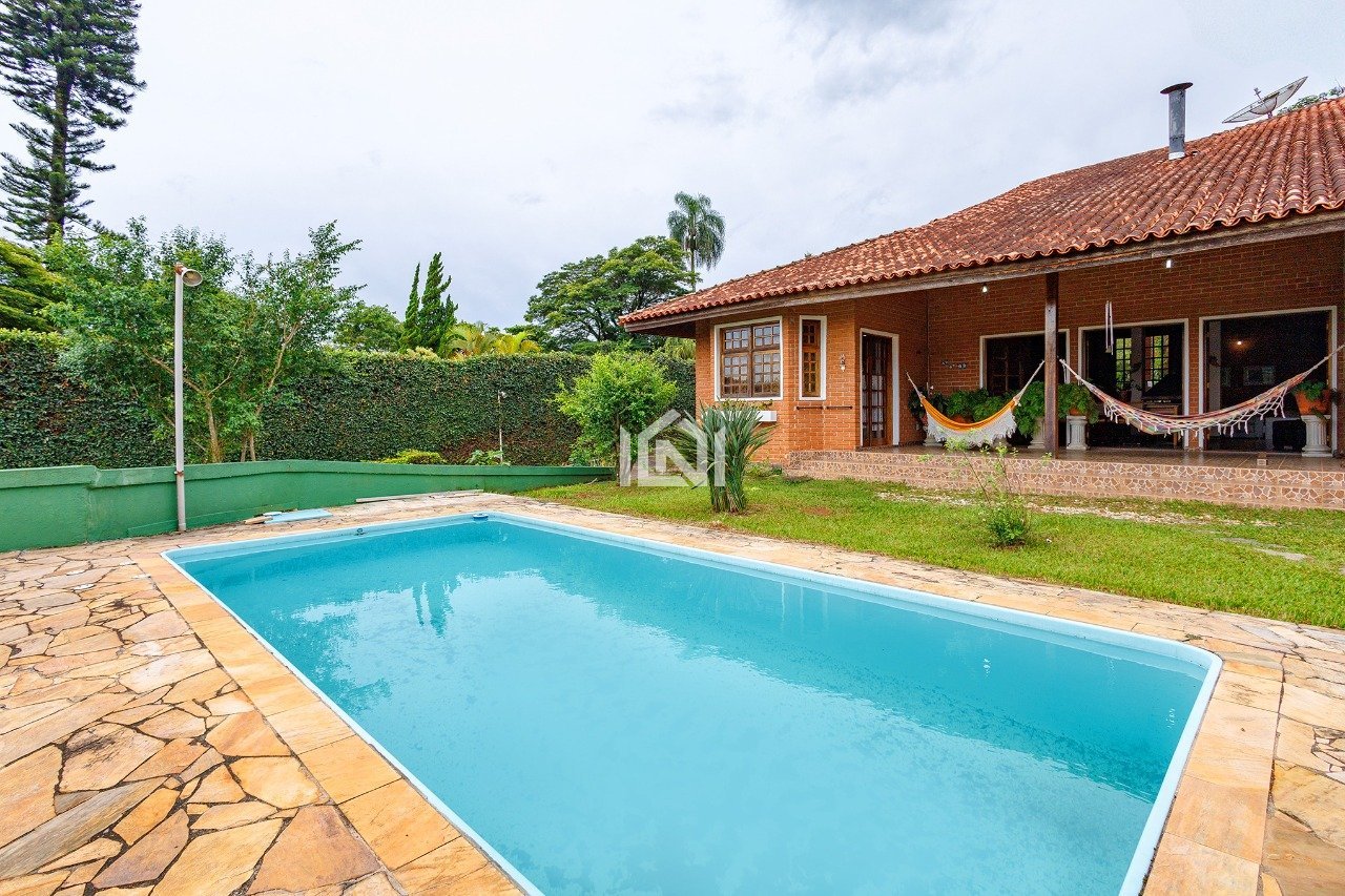 casa a venda no condominio chacara são joao- piscina
