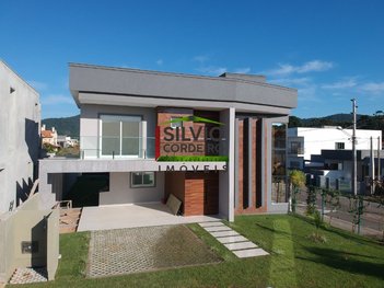 house em Avenida Red Park, São João do Rio Vermelho - Florianópolis - SC