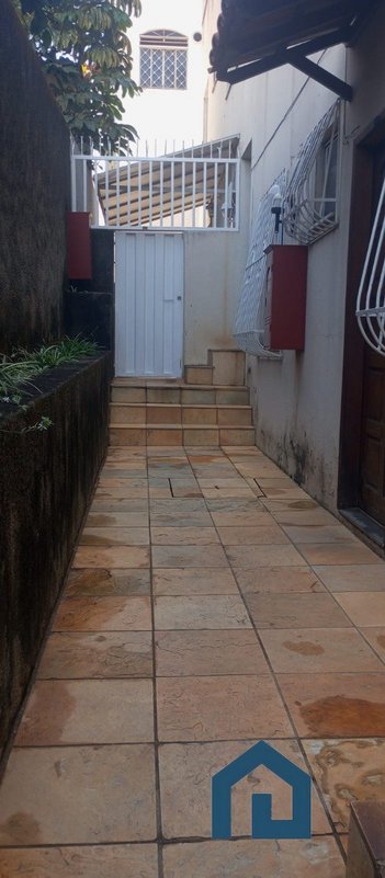 house em Rua Professor Clóvis de Faria, Santa Amélia - Belo Horizonte - MG