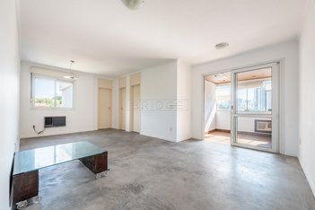 apartment em Rua Líbero Badaró, Passo da Areia - Porto Alegre - RS