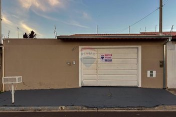 house em Rua Roberto Peguinelli, Residencial Paratodos - Botucatu - SP