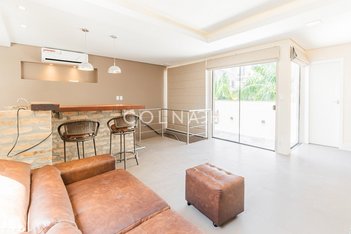 apartment em Rua Germano Petersen Júnior, Auxiliadora - Porto Alegre - RS