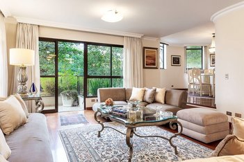 apartment em Avenida Chibarás, Moema - São Paulo - SP