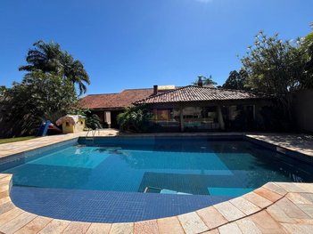 house em Avenida Madre Leônia Milito, Bela Suiça - Londrina - PR